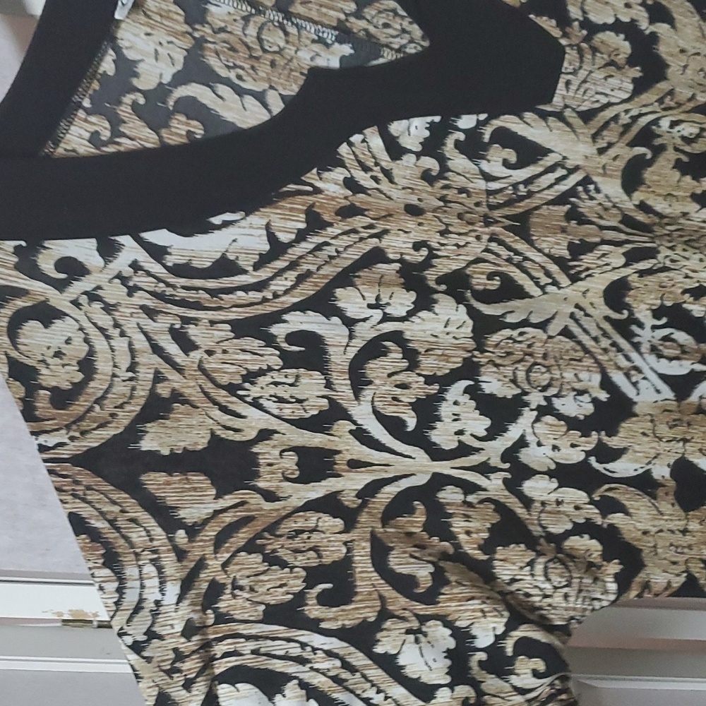 Claudia Richard Women's Top View 3